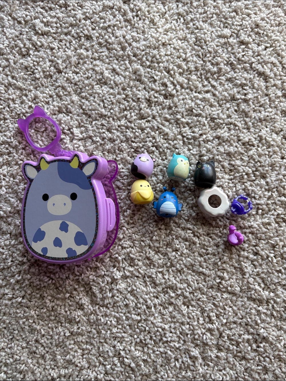 Squishmallows Purple Cow Carry Case with Assorted Mini Figures
